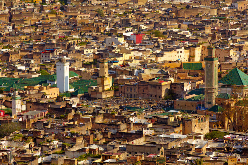Blick über die Altstadt von Fes Urlaub & Rundreisen Marokko mit dem Riad La Maison Nomade in Marrakesch nach Fes